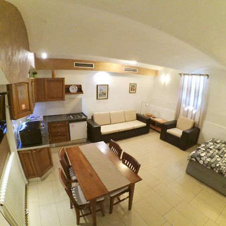 Carla Studio Apartment زغرب المظهر الخارجي الصورة