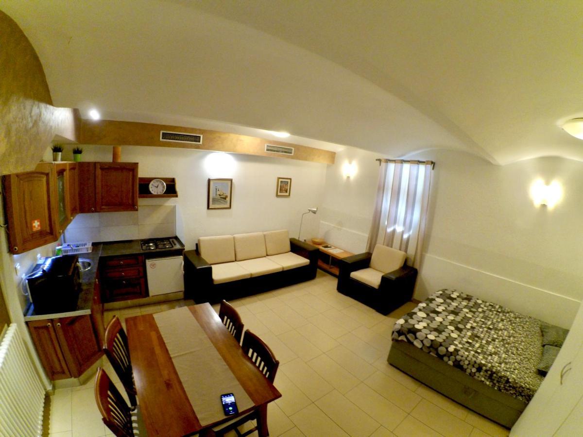 Carla Studio Apartment زغرب المظهر الخارجي الصورة