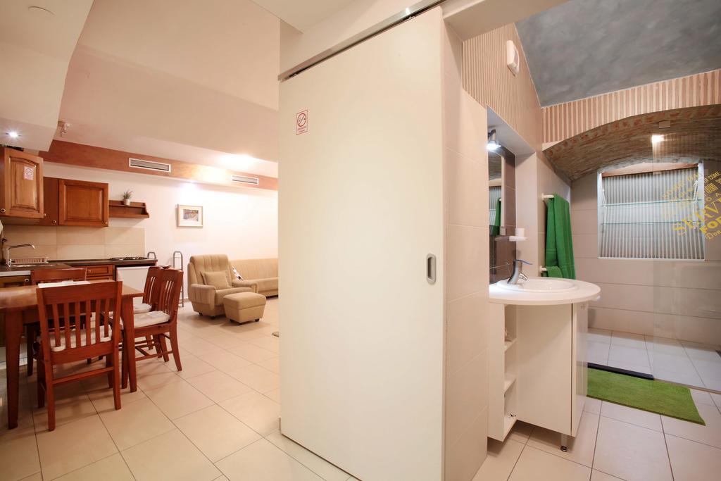 Carla Studio Apartment زغرب الغرفة الصورة